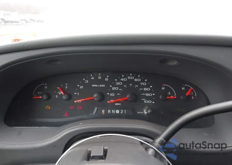 2008 Ford E-350 Super Duty Commercial/Recreational из США, поврежденный, VIN 1FTSE34L88DB05860